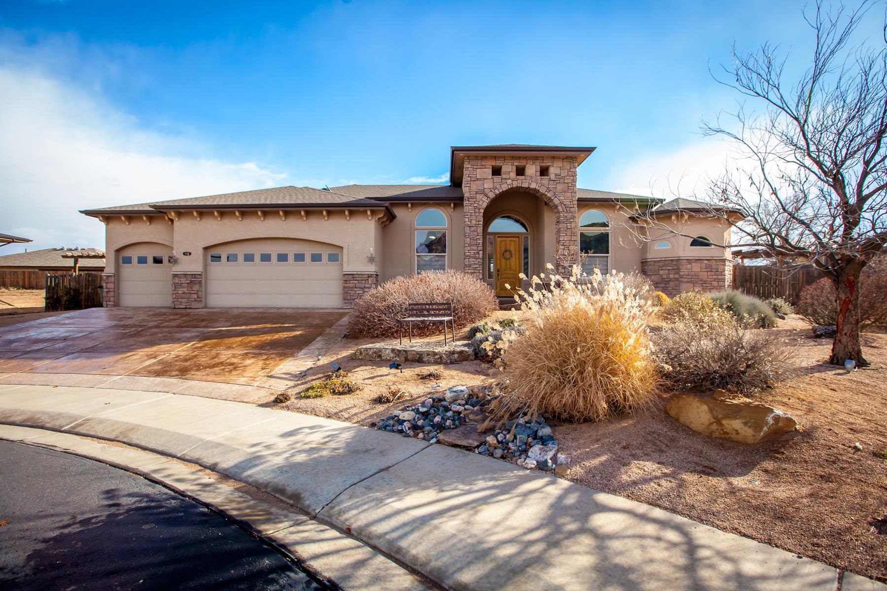 2163  Peregrine Court