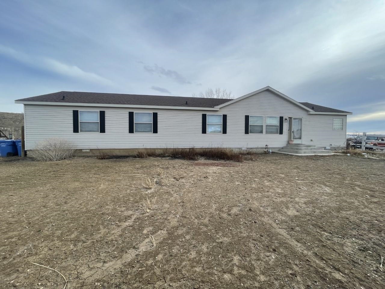 3 bedrooms 3 full bathrooms with a 12x10 office and a sitting room off of the master bedroom, 4.9 acres engineered foundation and septic with french drain and views galore. Bring your horses, side by sides, RV, boats, etc. Room for all the toys. Nothing will be built behind property.