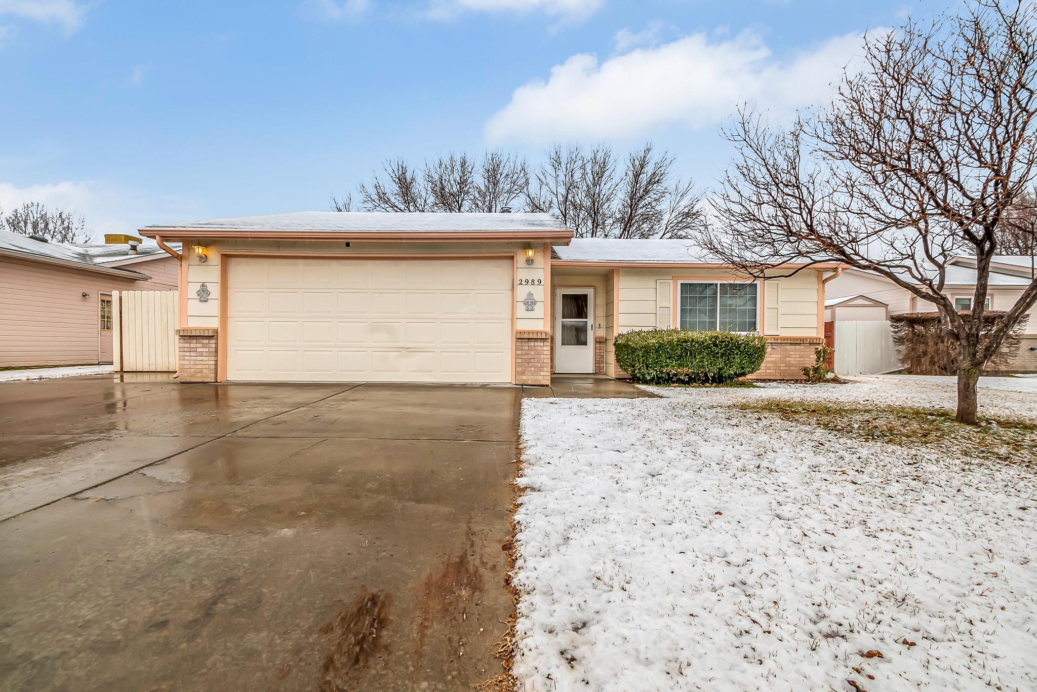 2989  Bret Drive