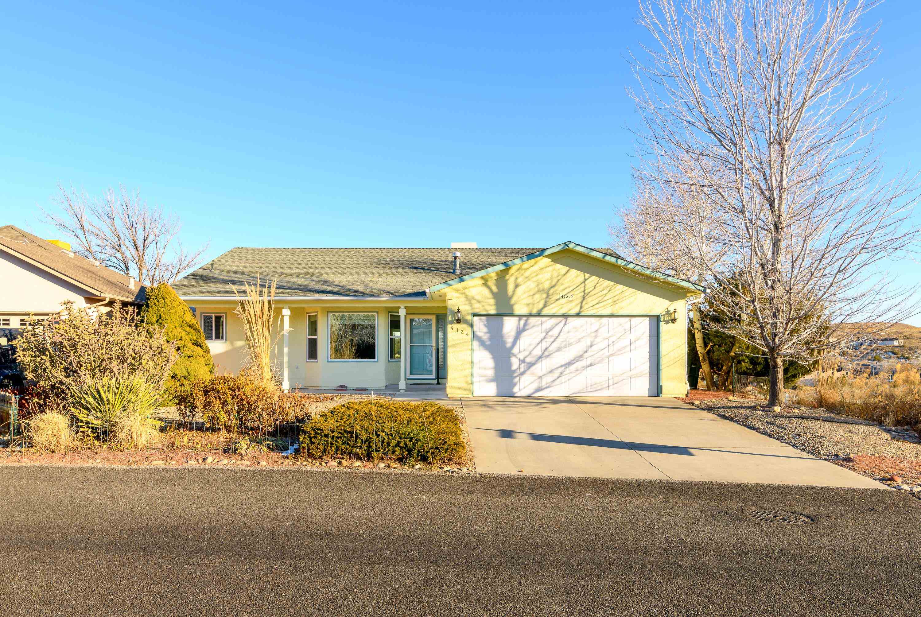 412 1/2  Prospectors Point