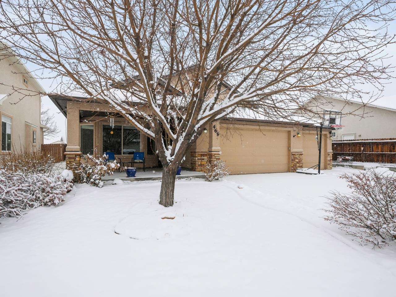 469  Bismarck Street