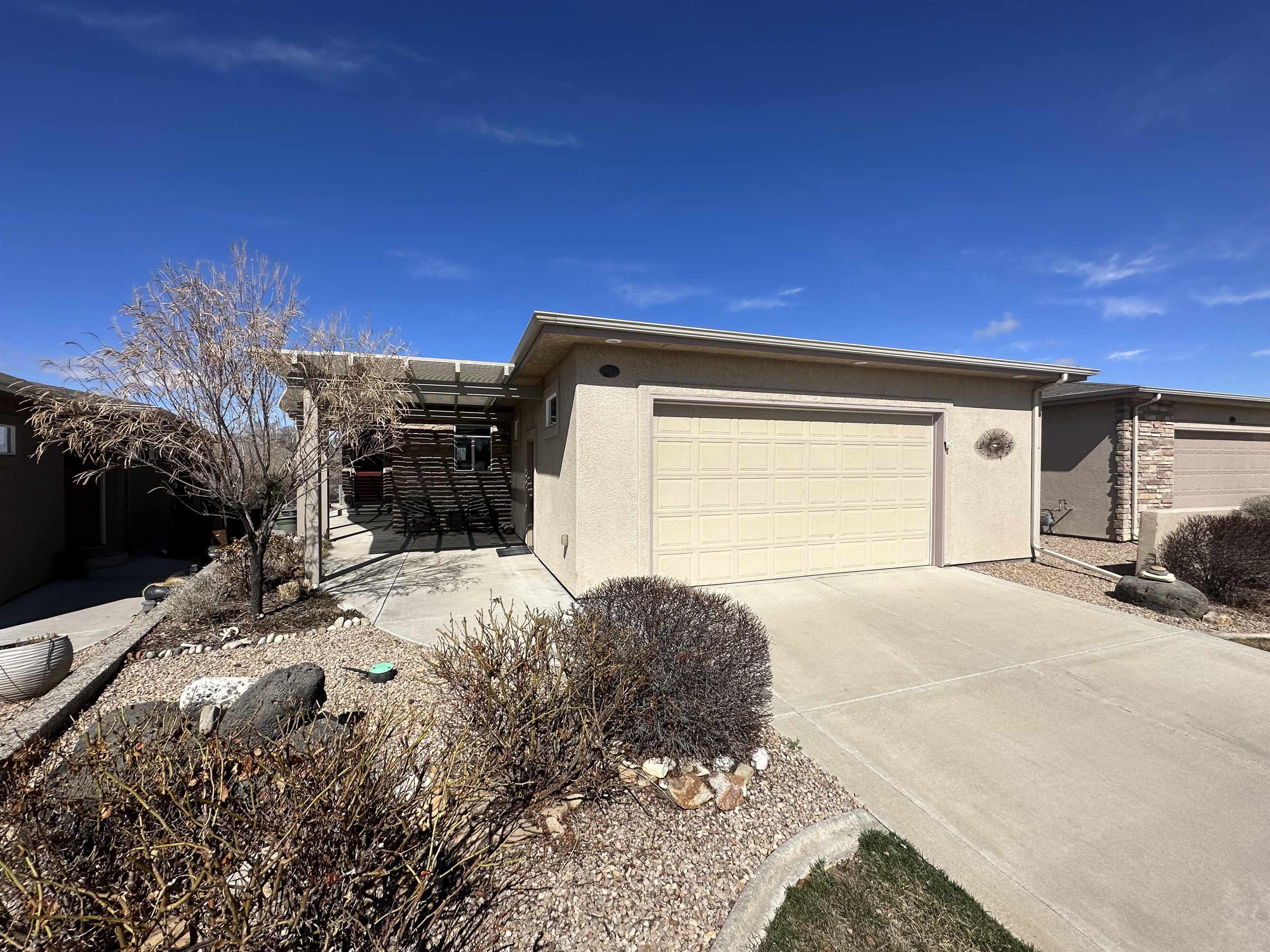883  Summer Breeze Court