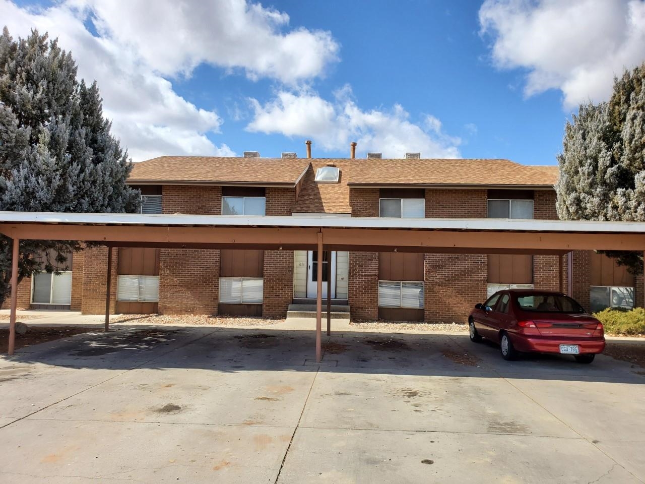 Great investment property in very good condition.