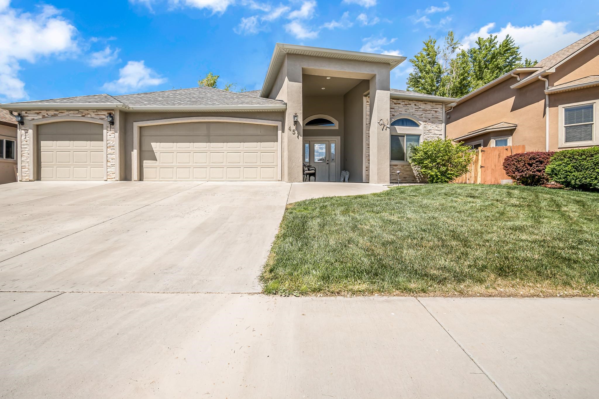 Beautiful 4 bedroom 2 bathroom ranch style home in a very nice neighborhood! This home features a split bedroom floor plan with a large master suite, 5 piece bathroom and a big walk-in closet. The vaulted great room really opens things up and is very welcoming! Refrigerated central air will keep you cool in the summer and a gas log fireplace to keep you cozy during the chilly months! Beautiful granite countertops in the kitchen with nice stainless appliances and a new dishwasher. 2 of the bedrooms are freshly painted and new carpet was just installed! Both bathrooms have granite countertops as well. Oversized 3 car garage for all of your parking a storage needs. The quaint little patio is perfect for entertaining or just simply relaxing! This home has so much to offer! Come take a look for yourself!!