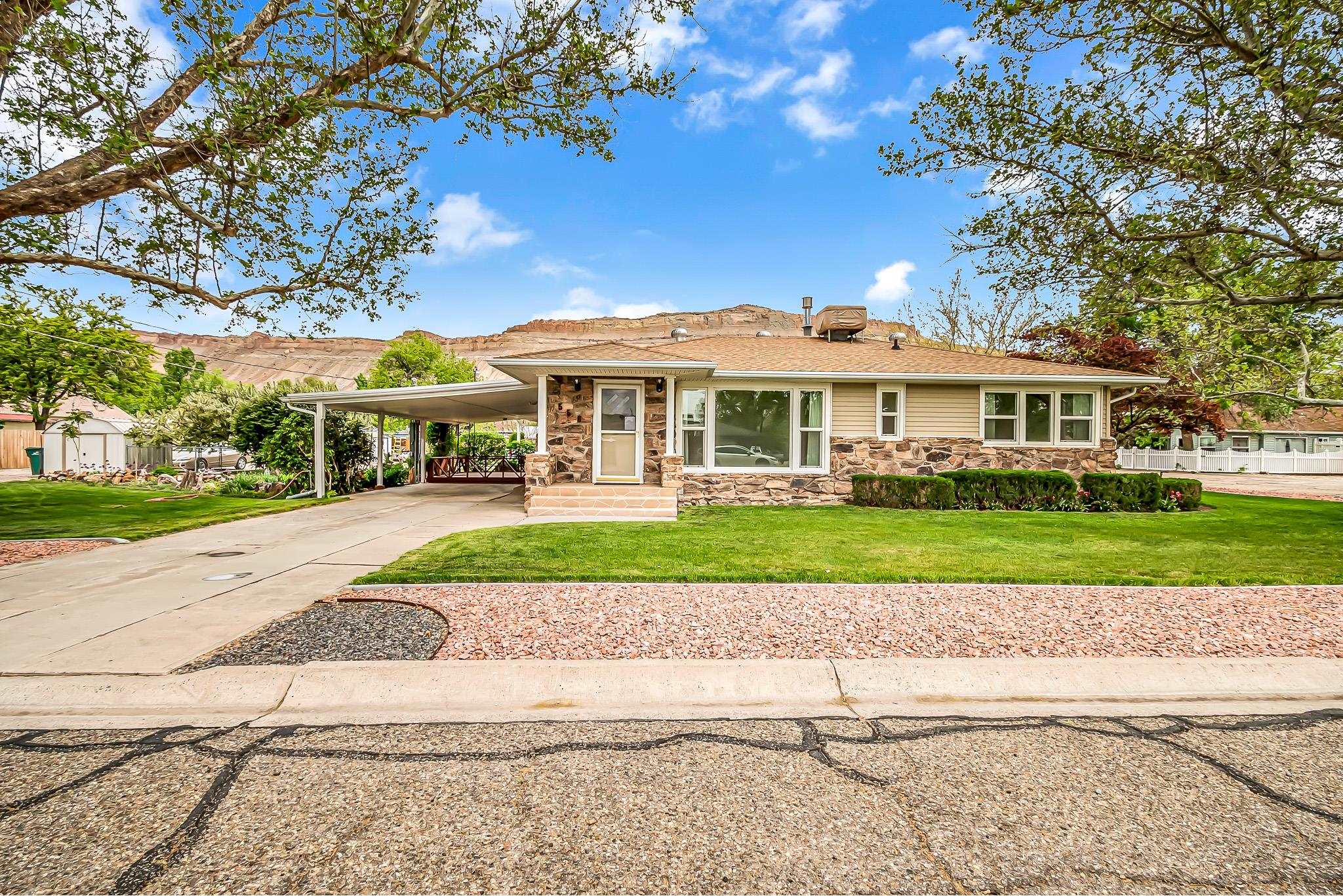556 W 6th Street, Palisade, CO 81526