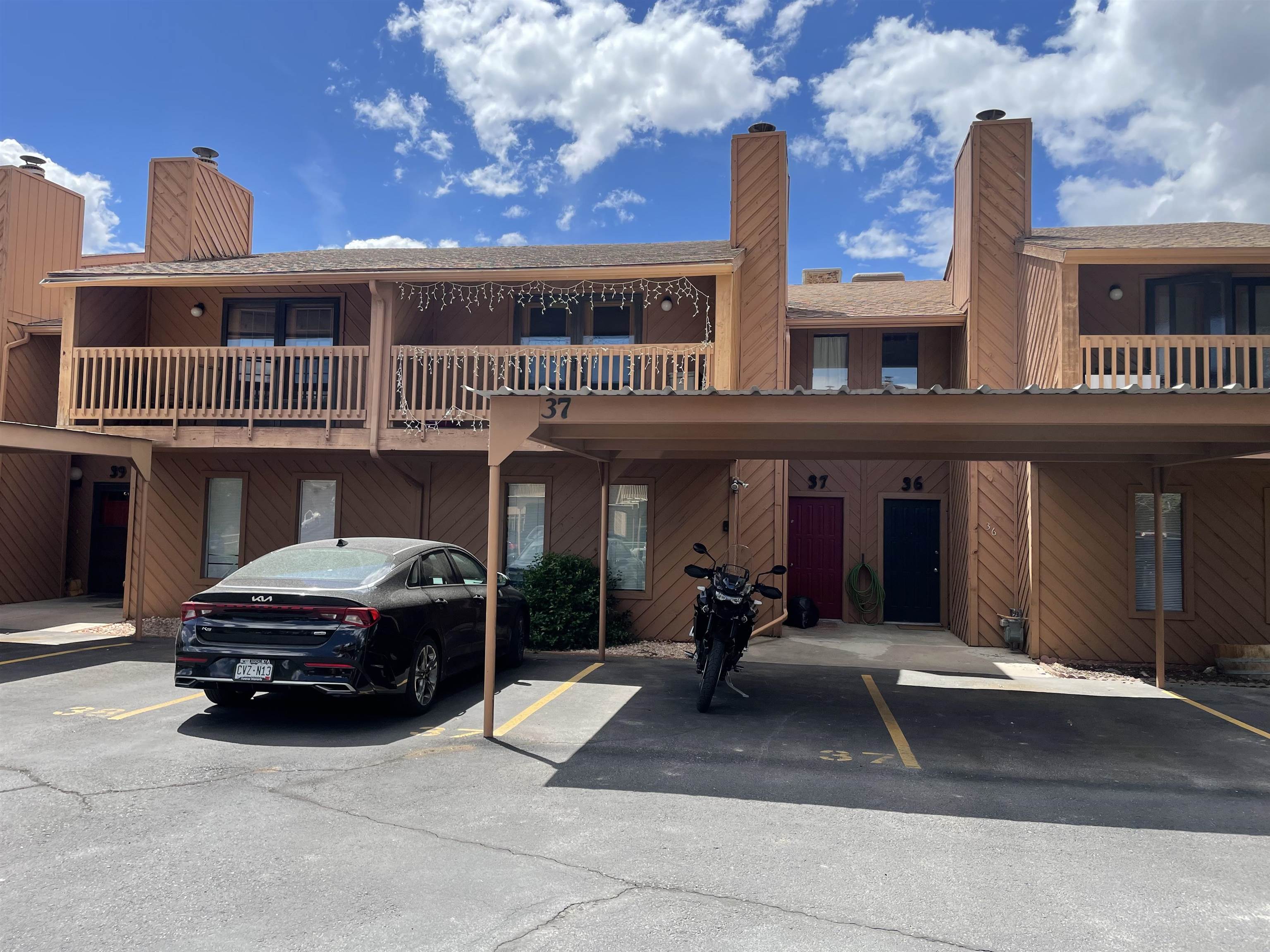 575 28 1/2 R Road 37, Grand Junction, CO 81501