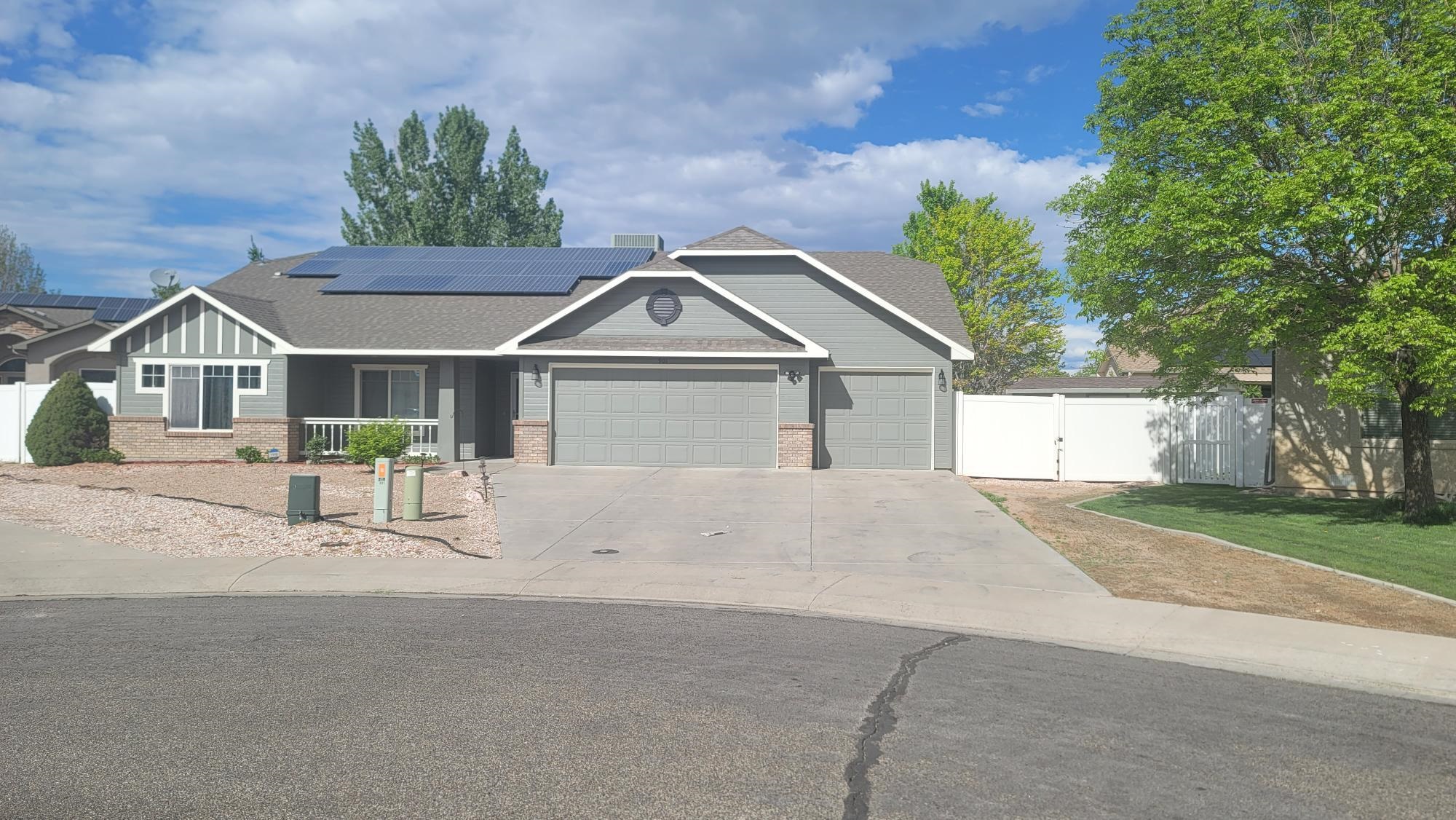 Beautiful home in the desirable Queens subdivision in Fruita. This home has a large 3 car garage spacious living area with a separate family room. Large back yard with beautiful landscaping. Shed included. Brand new appliances, A/C unit and hot water heater. Schedule your showing asap as this one wont last long!!
