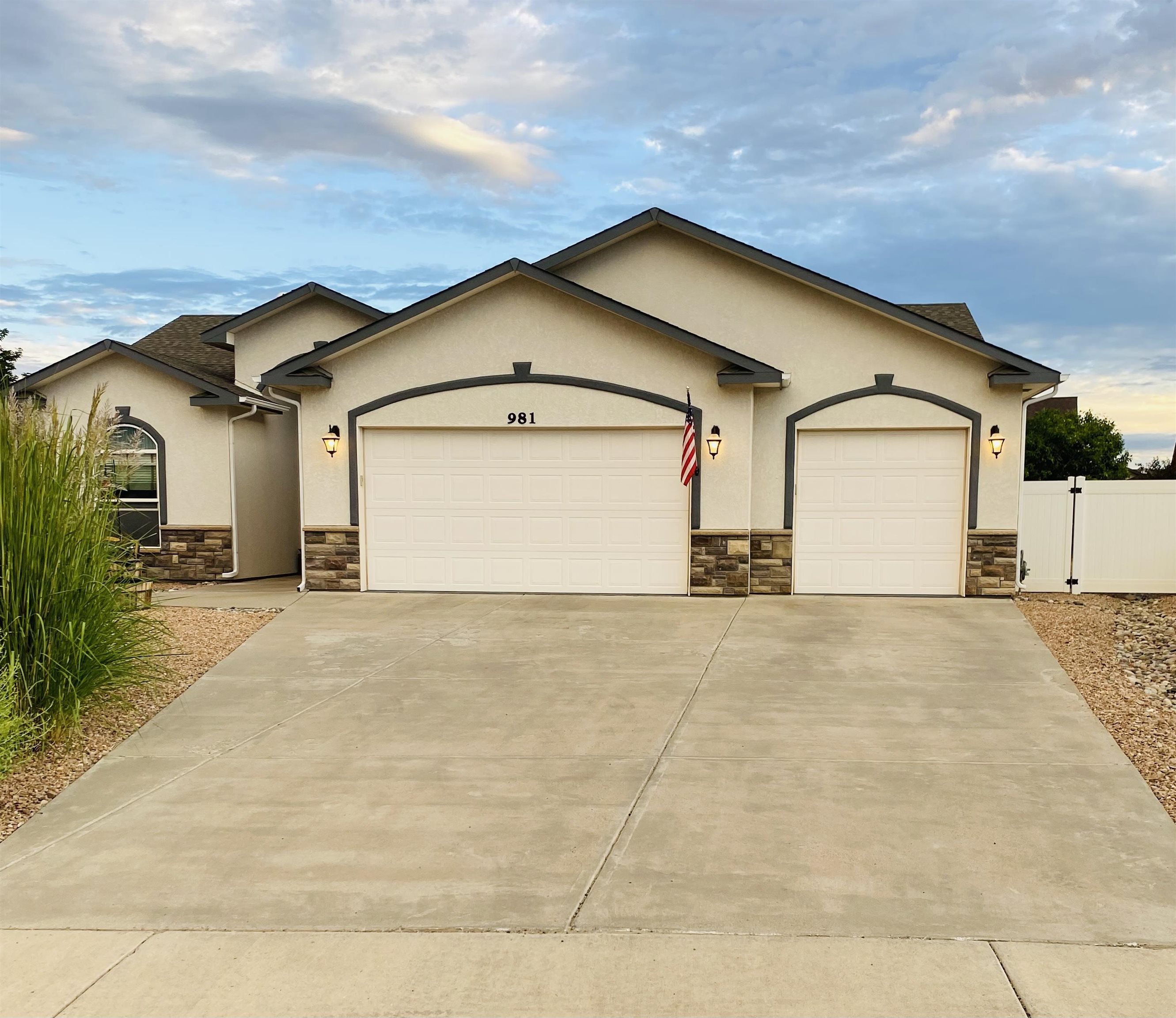 Welcome to Fruita! This 3 bed/2 bath home has an amazing open concept floor plan. It is located in the quiet Comstock subdivision and is just a bike ride away from downtown Fruita and all that it has to offer. With a fully xeriscaped yard this home allows a very low maintenance lifestyle, or a great lock and leave opportunity. Many recent upgrades to this home including granite countertops, backsplash, tiled showers, new stainless-steel appliances, luxury vinyl and so much more. This home is move in ready! Call to set up a showing today.