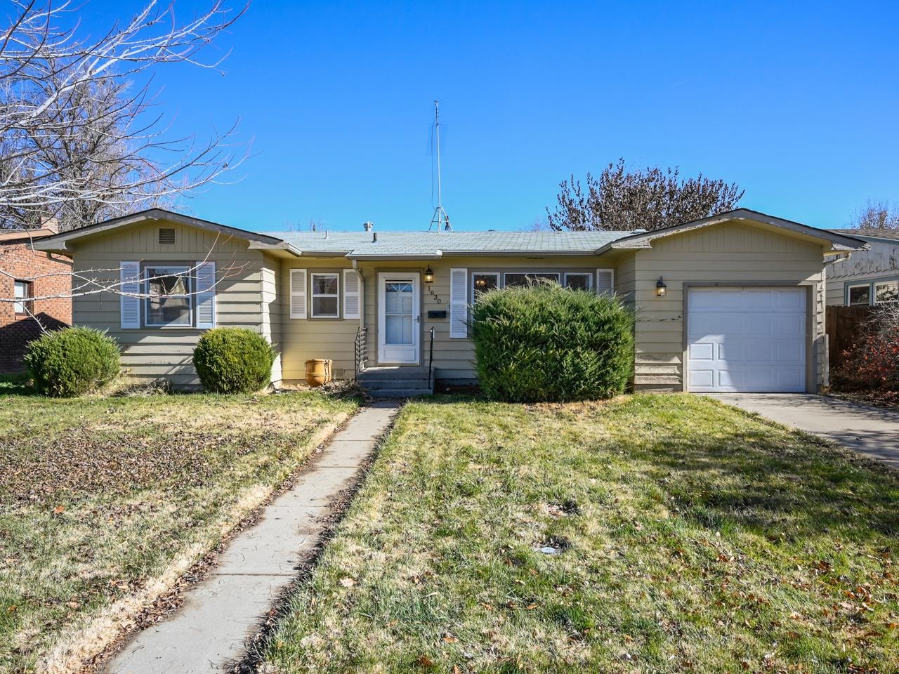 1630 N 16th Street, Grand Junction, CO 81501