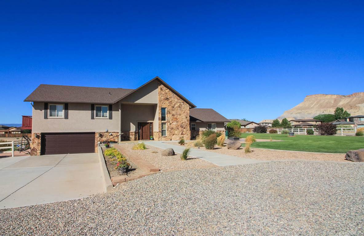 807 Shiraz Drive, Palisade, CO 81526