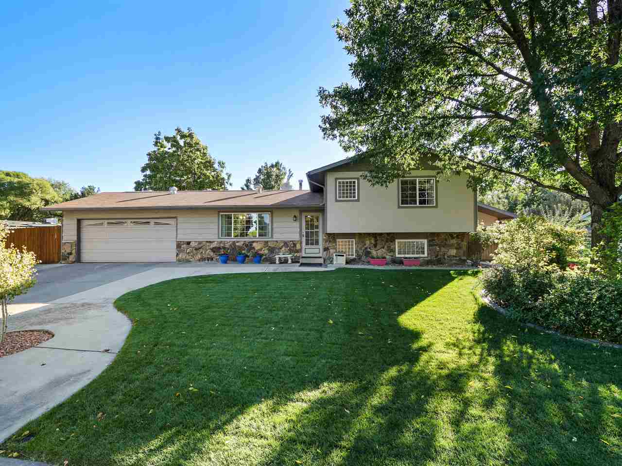 2695 Paradise Way, Grand Junction, CO 81506