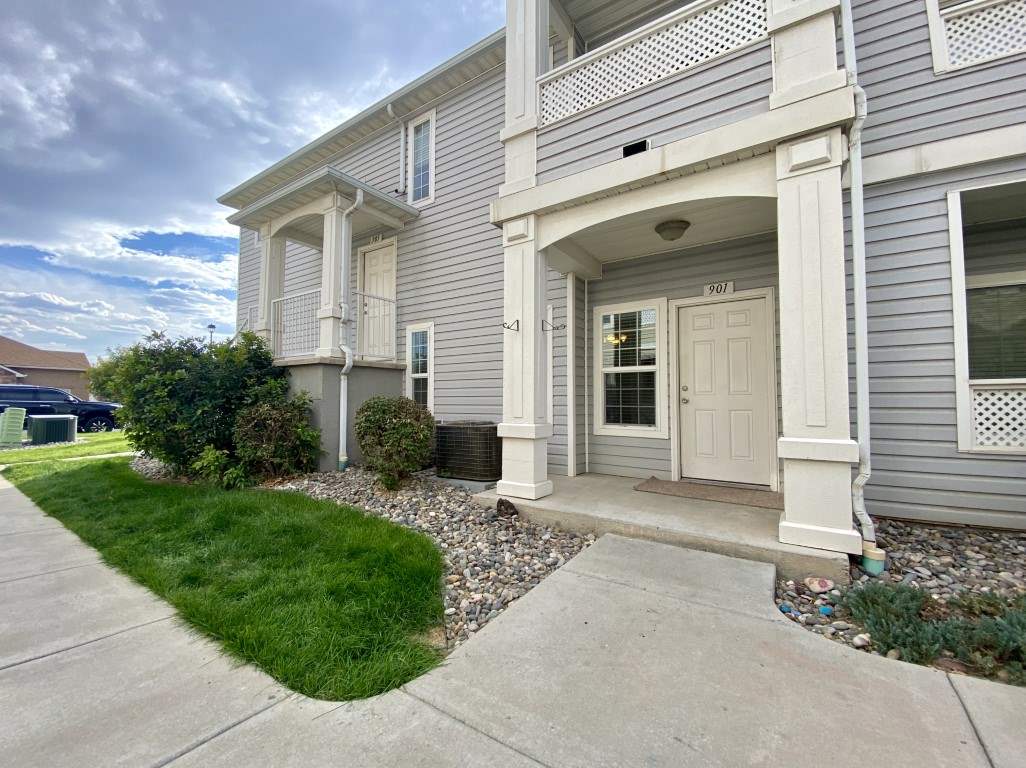 2462 Thunder Mountain Drive, Grand Junction, CO 81505