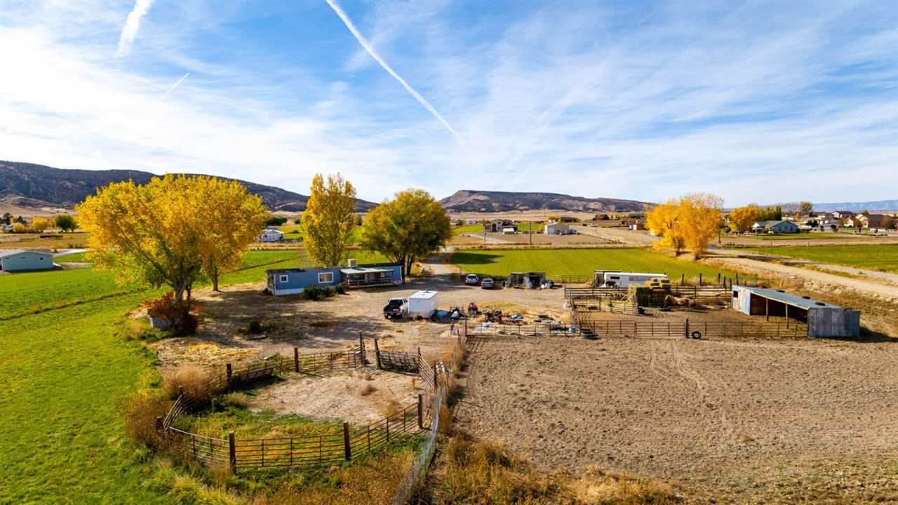 1346 12 Road, Loma, CO 81524