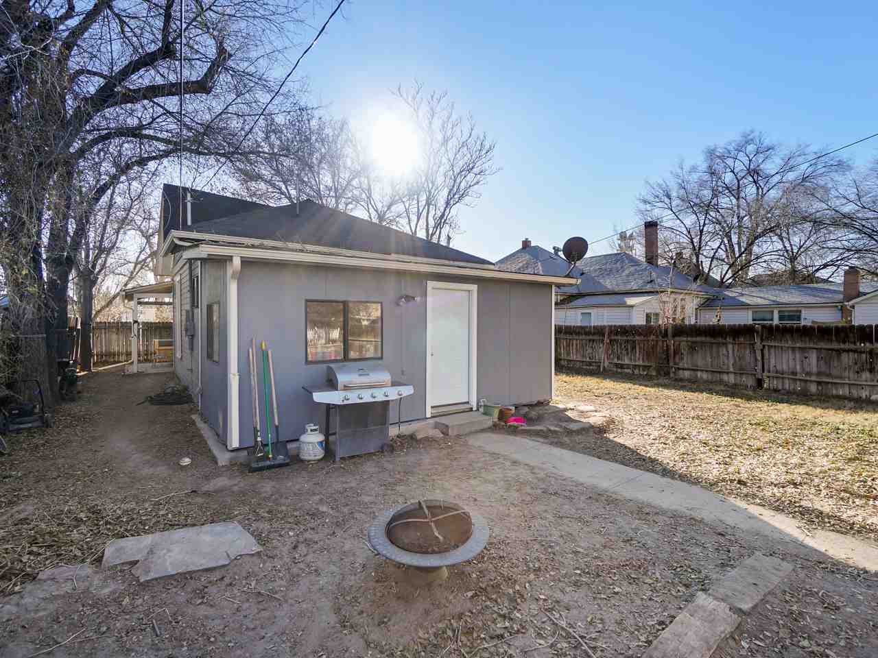 Grand Junction, CO 81501,944 Rood Avenue