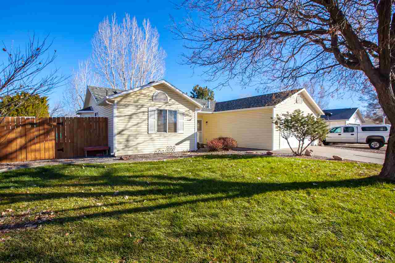 Fruita, CO 81521,1164 Locust Street