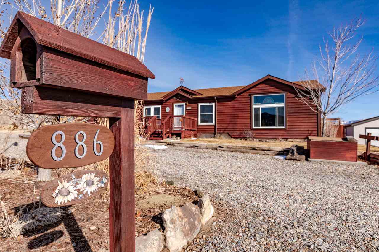 886 Glenwood Avenue, De Beque, CO 81630