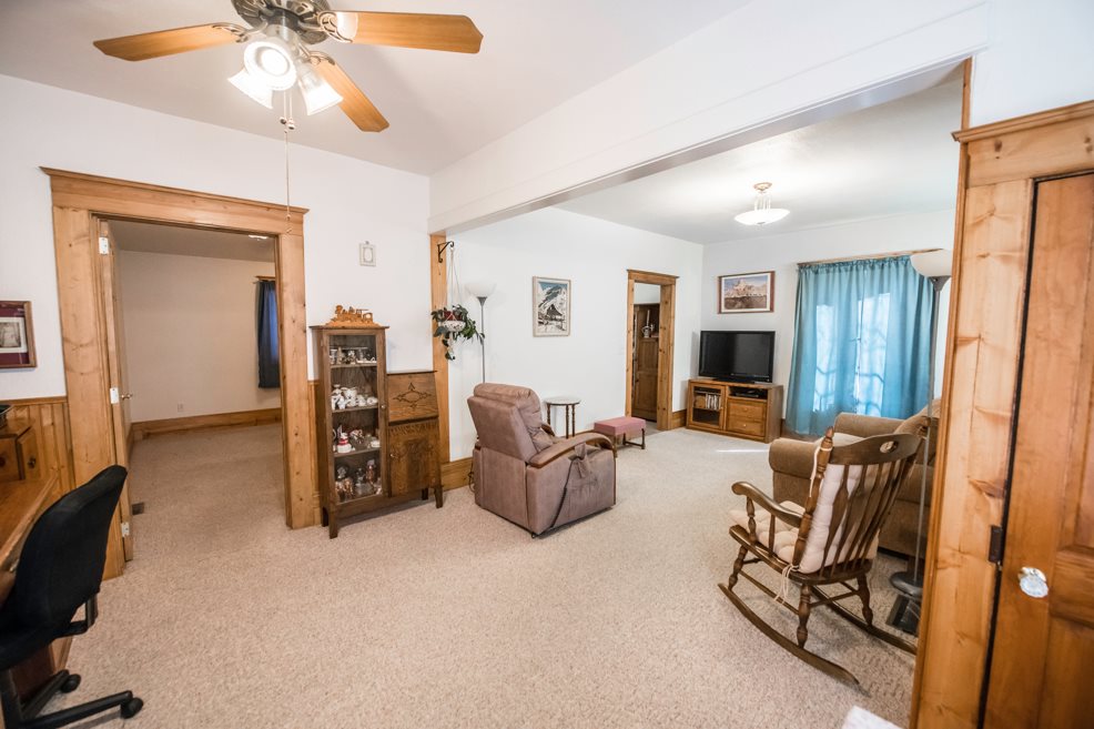 Palisade, CO 81526,403 W 4th Street