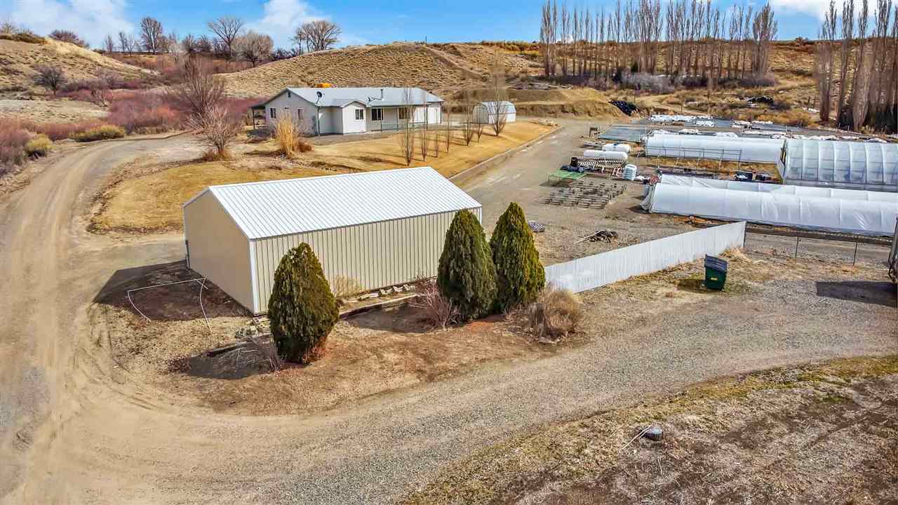 1742 10 Road, Loma, CO 81525