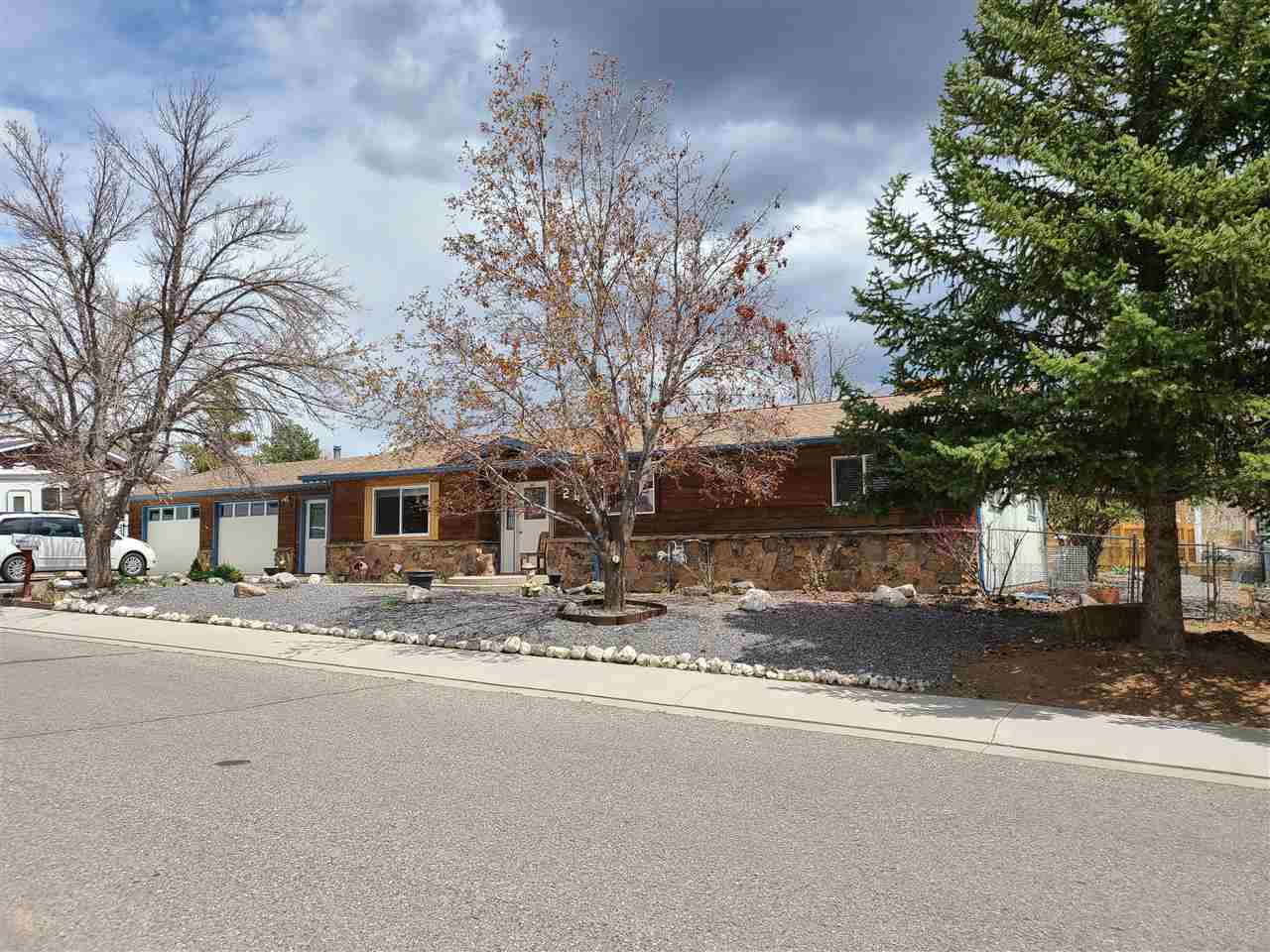 Cedaredge, CO 81413,245 NW 10th Street