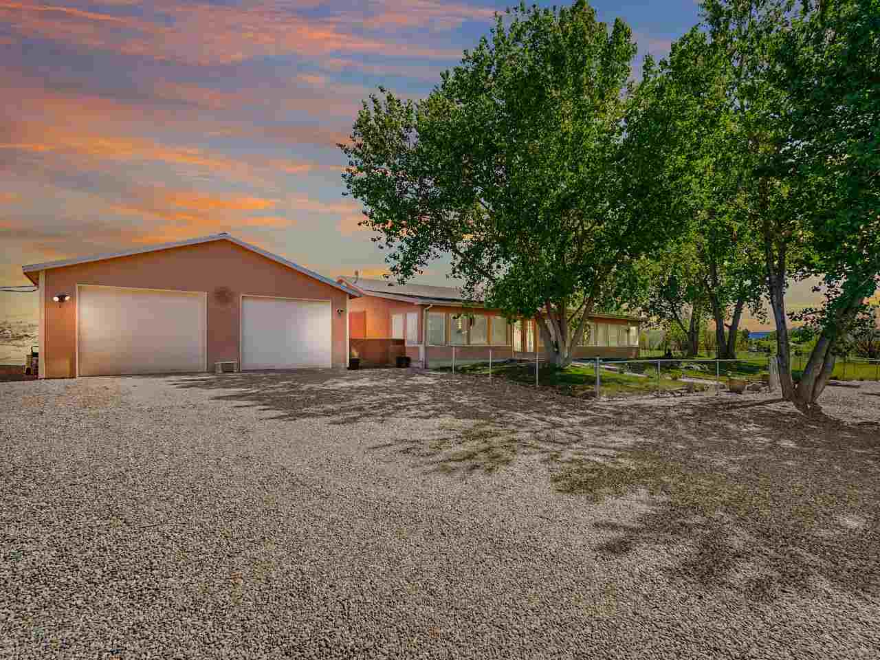 1370 15 1/2 Road, Loma, CO 81524