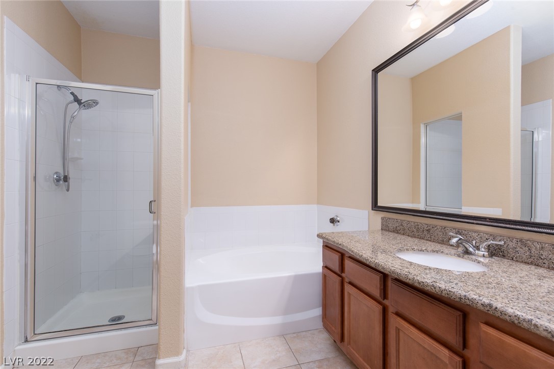 Photo #14 Master Bath with separate tub and shower