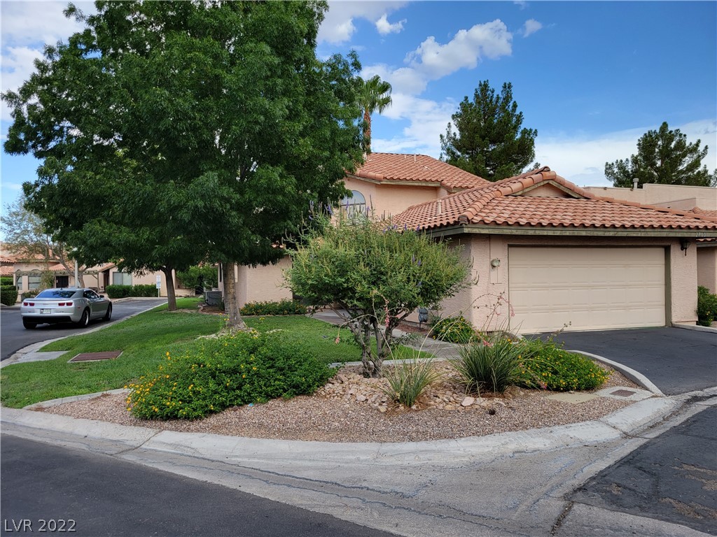 More Details about MLS # 2431216 : 2700 CAMPO VERDE DRIVE