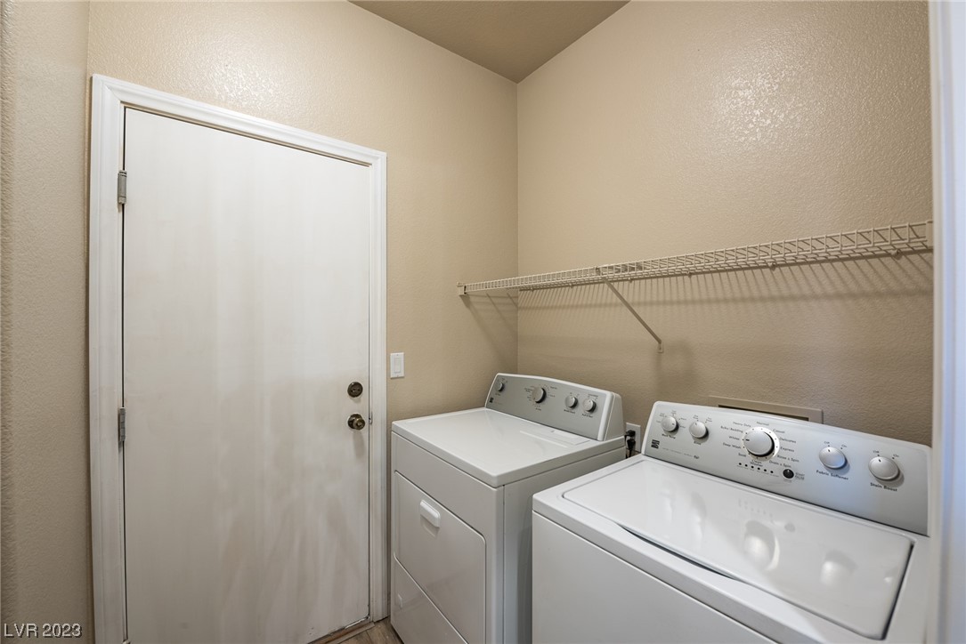 192 Plumpjack Avenue, Henderson, Nevada 89002, 7 Bedrooms Bedrooms, 12 Rooms Rooms,3 BathroomsBathrooms,Residential,Sold,192 Plumpjack Avenue,2475152