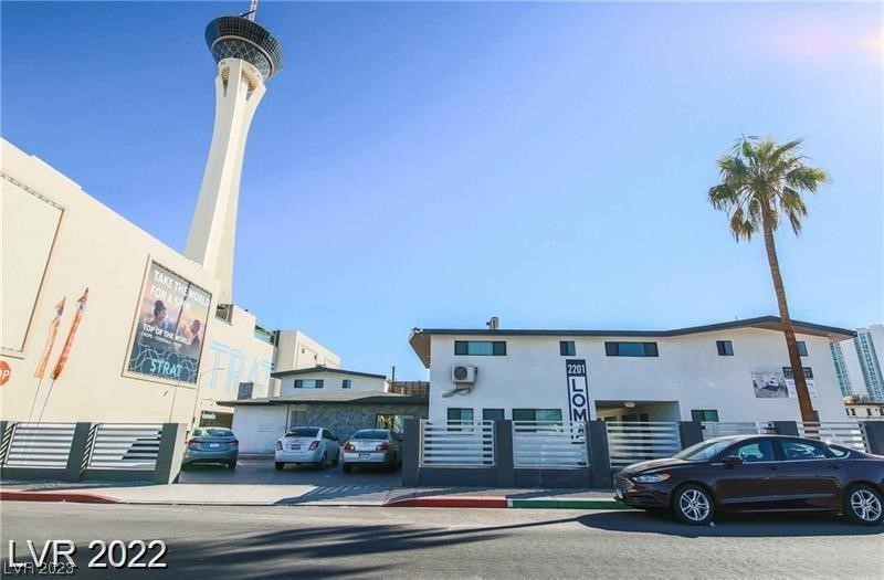 Stunning upgraded 1 bedroom. New wood/laminate flooring, fresh paint new white cabinets and nice sized living room. Located near the Las Vegas Strip.
