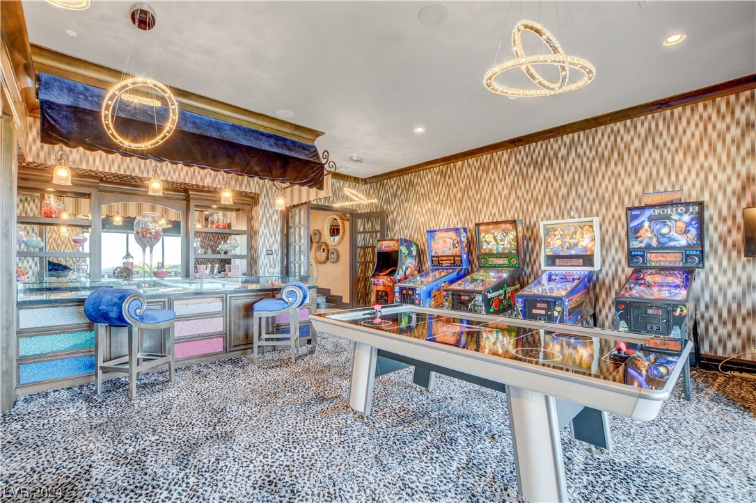 Game Room, Candy Bar