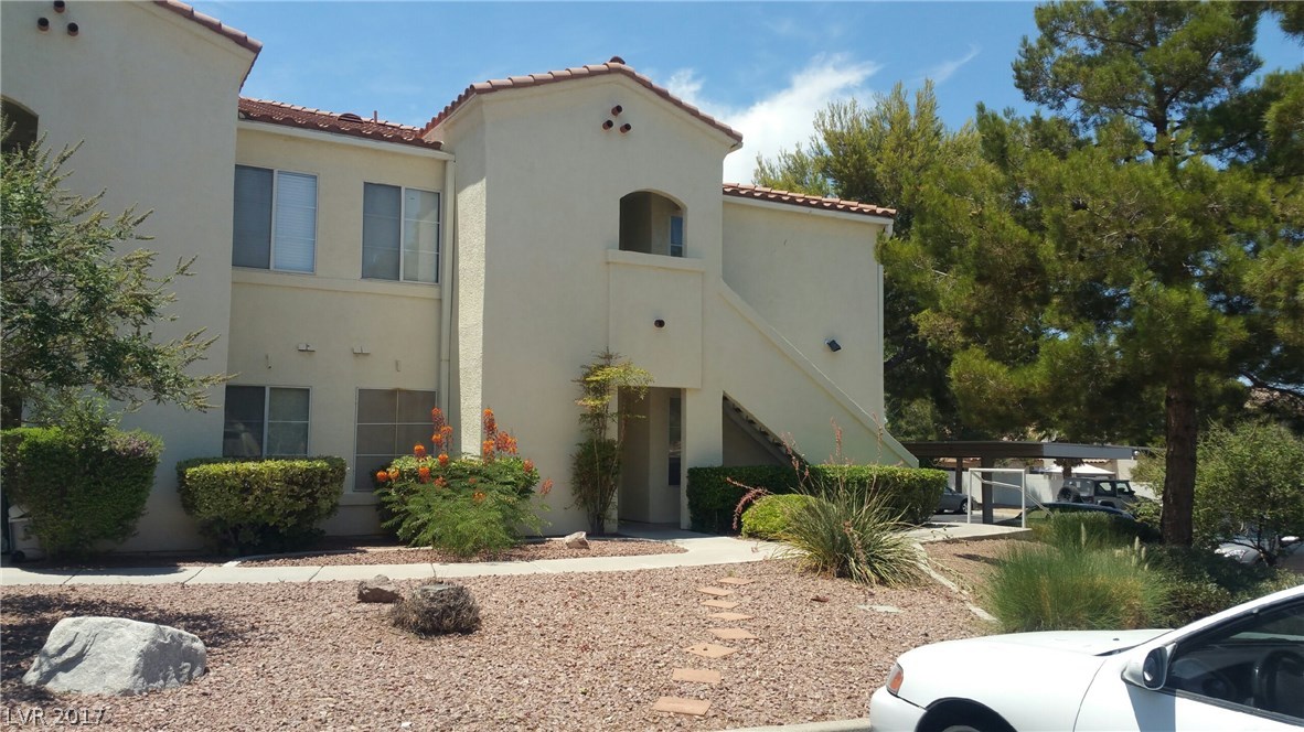 698 South RACETRACK Road 321, Henderson, Nevada 89015, 3 Bedrooms Bedrooms, 5 Rooms Rooms,2 BathroomsBathrooms,Residential,Sold,698 South RACETRACK Road 321,1909238
