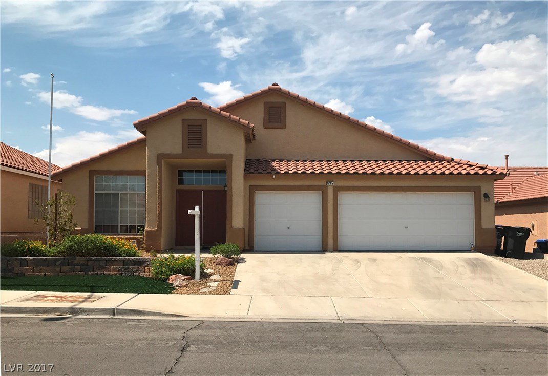 635 CAMP HILL Road, Henderson, Nevada 89015, 3 Bedrooms Bedrooms, 8 Rooms Rooms,2 BathroomsBathrooms,Residential,Sold,635 CAMP HILL Road,1930123