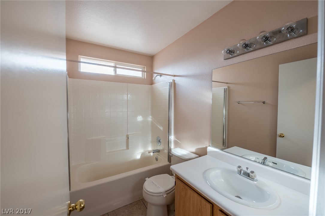 3677 STEINBECK Drive, North Las Vegas, Nevada 89115, 3 Bedrooms Bedrooms, 6 Rooms Rooms,3 BathroomsBathrooms,Residential Lease,Sold,3677 STEINBECK Drive,1947382