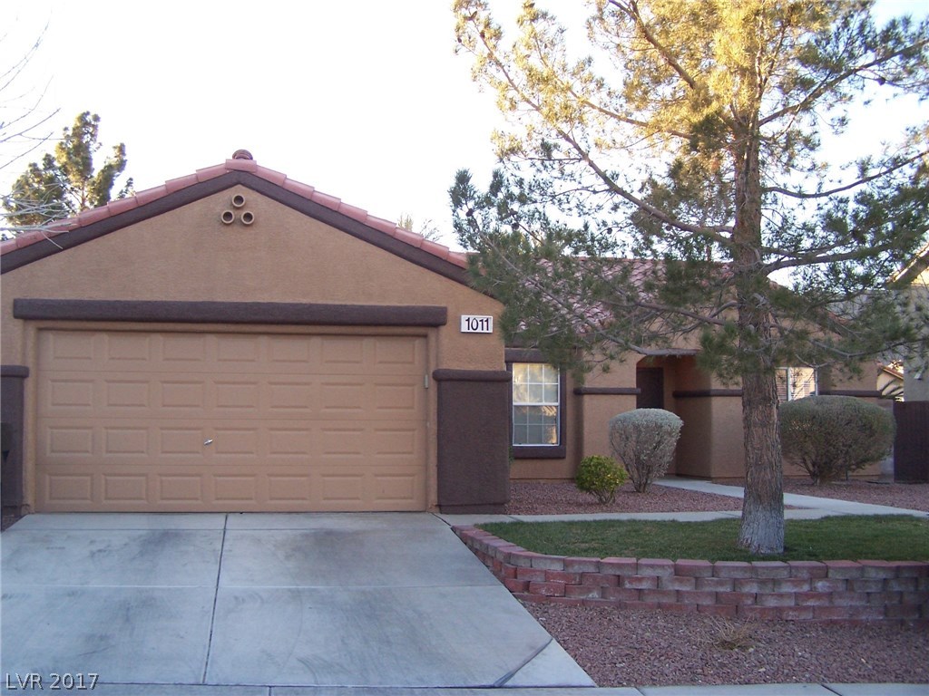 1011 SILVER RETREAT Court, Henderson, Nevada 89002, 3 Bedrooms Bedrooms, 4 Rooms Rooms,2 BathroomsBathrooms,Residential Lease,Sold,1011 SILVER RETREAT Court,1955834