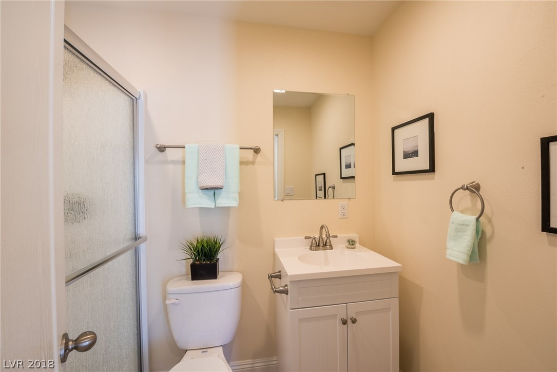 Hallway bathroom offers a shower for your guests.