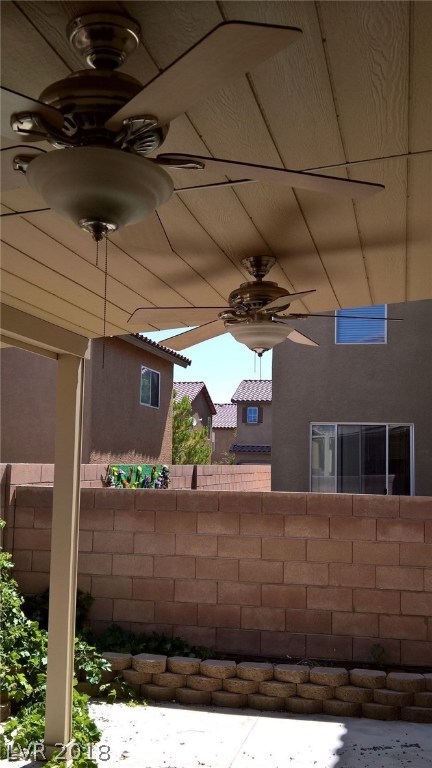 E-Z care Alumiwood patio cover; with 2 ceiling fans