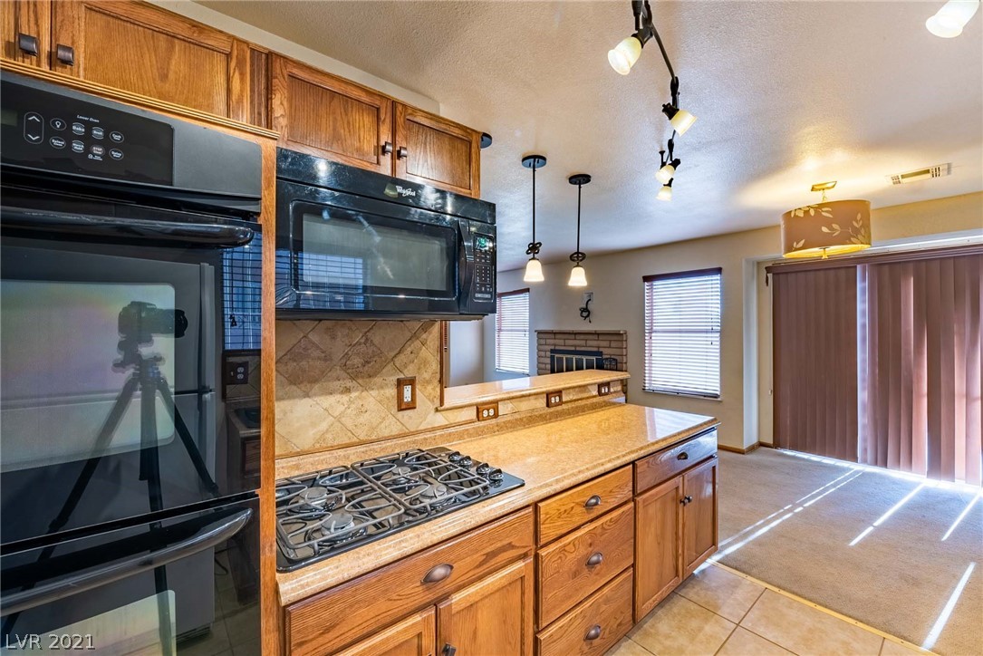 Kitchen with built in microwave