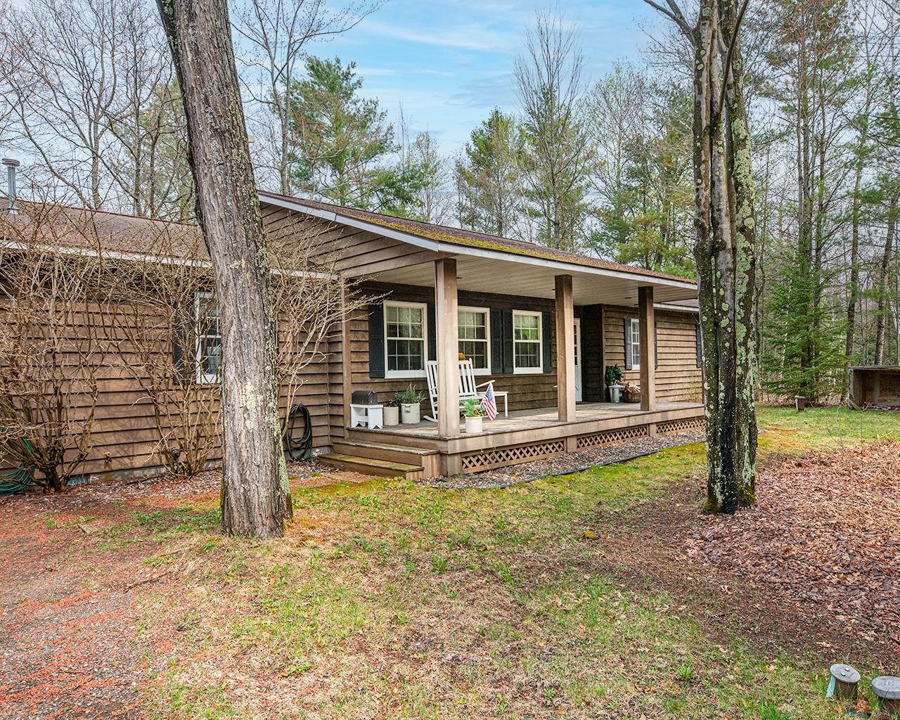 Shishebogama Lake Property 1117 Shishebogama Dr Photo 1