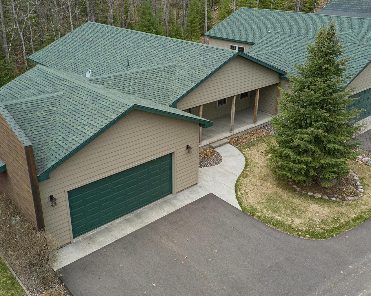 Little Arbor Vitae Property 1447 Greenleaf Ln Photo 1