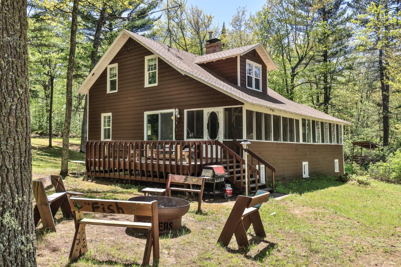 Katherine Lake Property 7160 Minocqua Rd Photo 1