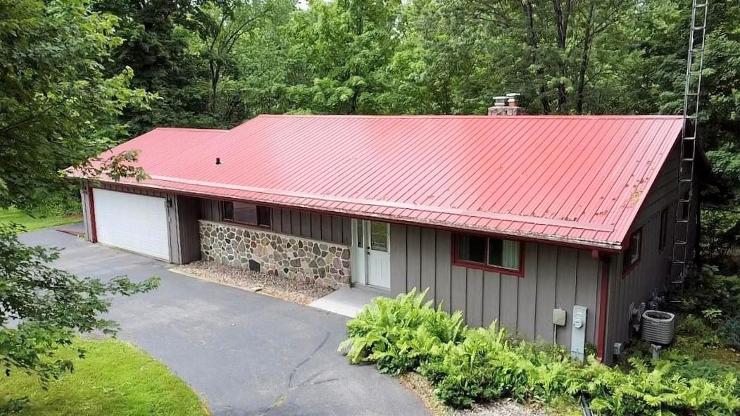 Antigo Real Estate W11829 HIGHLAND RD Listing 197729 Michael Bolen