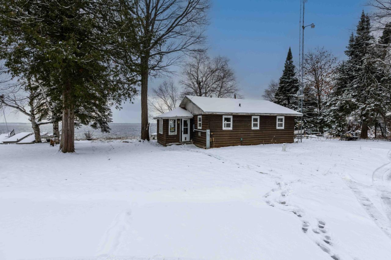 Fence Lake Property 2579 Fence Lake Ln Photo 1