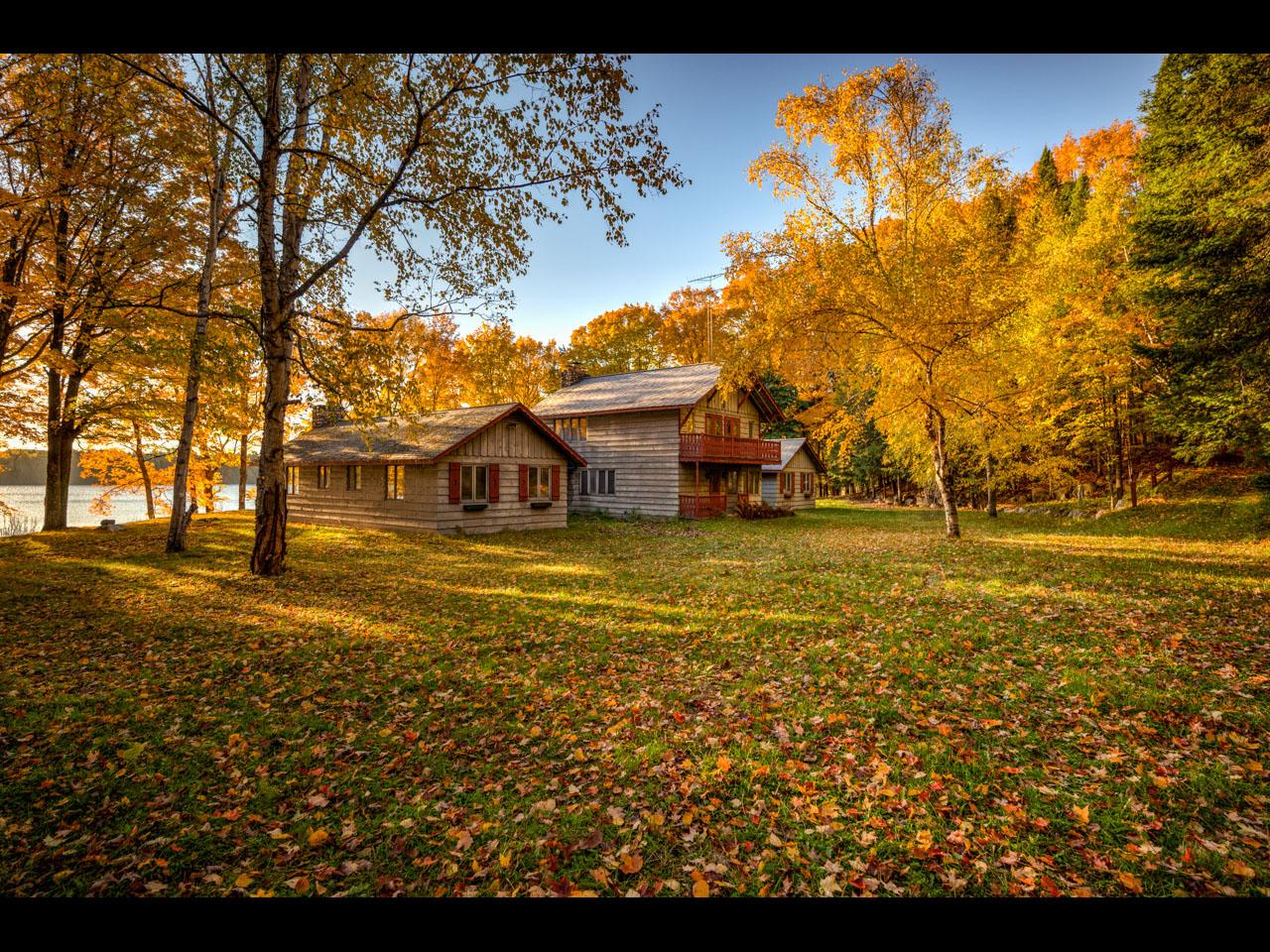 Picture 01 - Lac Du Lune Property 201010