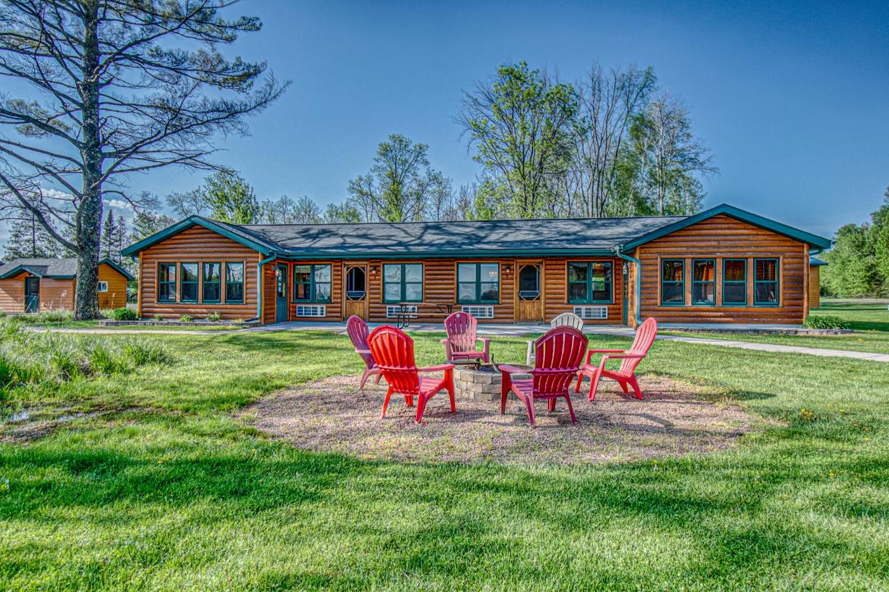 N16243 LAKESHORE DR 7, BUTTERNUT, WI 54514 Redman Realty Group