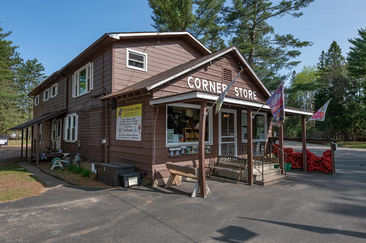 3109 RAZORBACK RD, SAYNER, WI 54560 Redman Realty Group