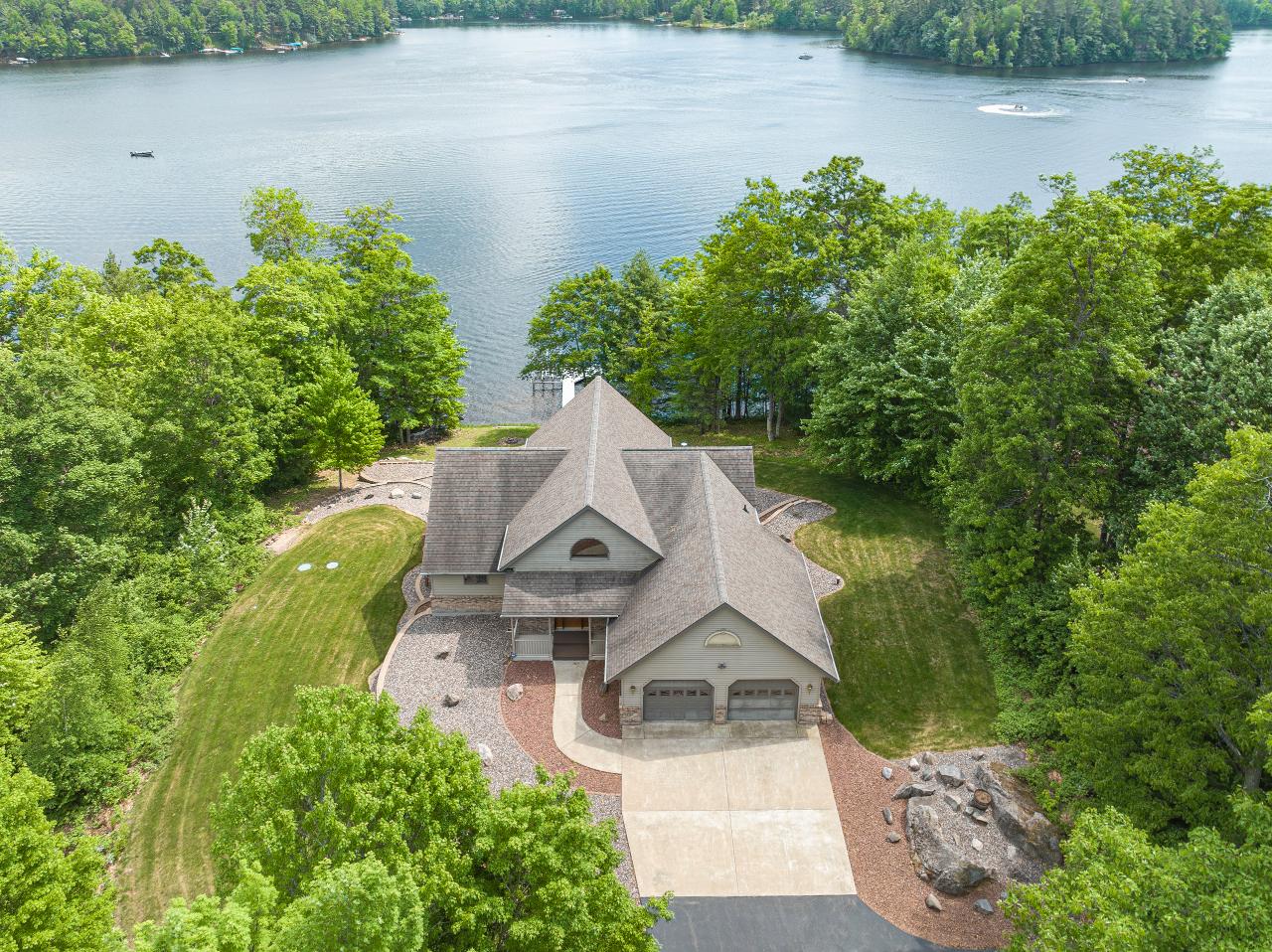 11469 BOULDER POINT DR, MINOCQUA, WI 54548 Redman Realty Group