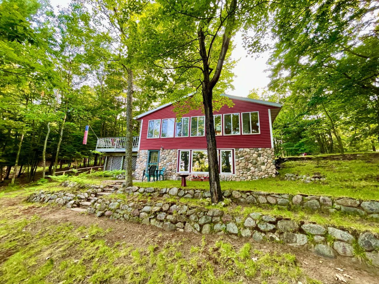 Picture 01 - Yellow Birch Lake Property 202295