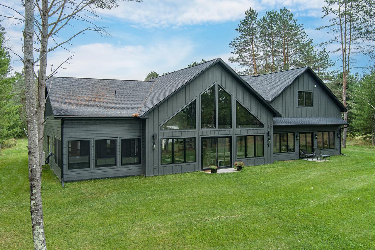 Clearwater Lake Property 2293 St Marys Rd Photo 1