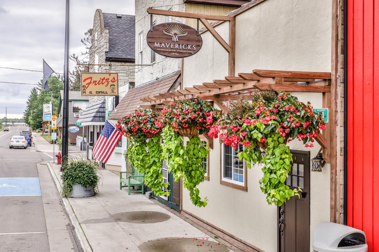 1021 1ST AVE, WOODRUFF, WI 54568 Redman Realty Group