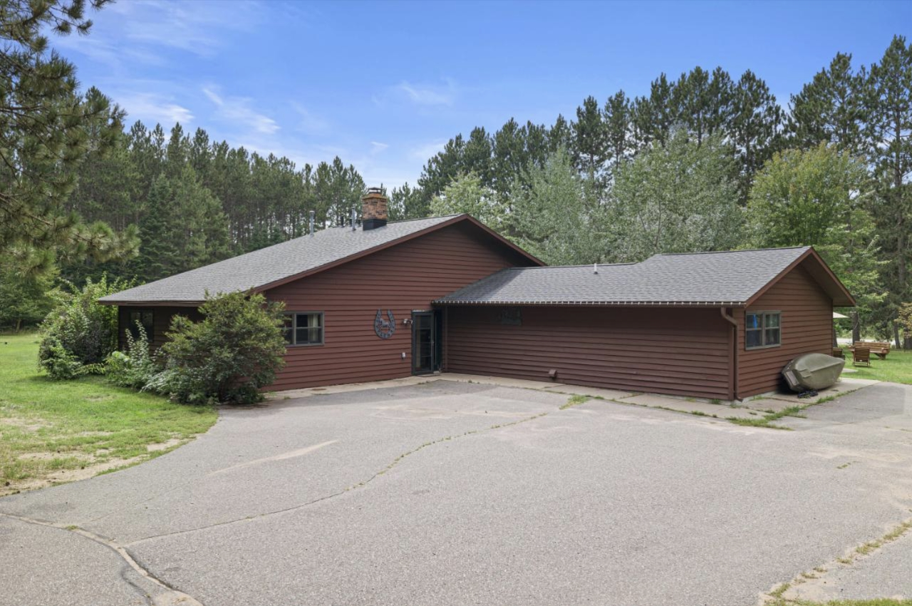 3990 HEMLOCK LN, RHINELANDER, WI 54501 Redman Realty Group