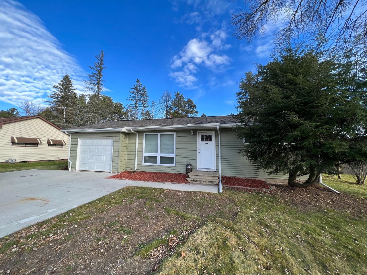 Antigo Real Estate 247 VIRGINIA ST S Listing 204726 Michael Bolen